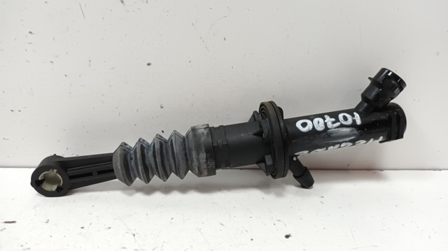 306101808R RENAULT Cilindro maestro de embrague  disponible Vigo