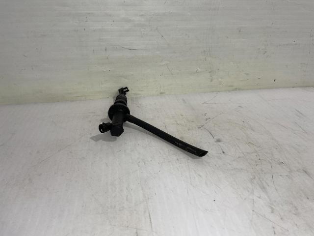 Bomba de embrague 306101808R RENAULT