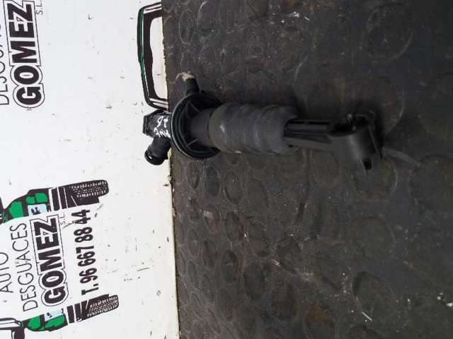 RENAULT 306101808R Cilindro maestro de embrague comprar Tarragona