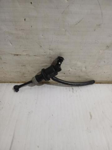 Cilindro maestro de clutch 306101HG0A NISSAN
