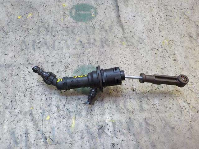 306104118R RENAULT Cilindro maestro de embrague  comprar en Jaén