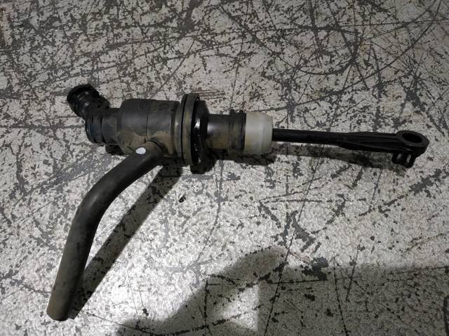 Cilindro maestro de embrague Nissan Qashqai 2 J11