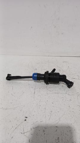 306104BA1B NISSAN Cilindro maestro de embrague  en stock Gandía
