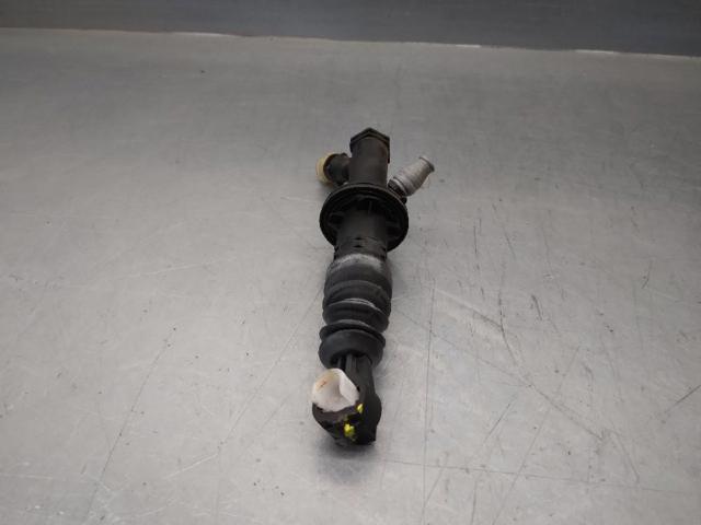 RENAULT 306105773R Cilindro maestro de embrague  comprar en Ponferrada