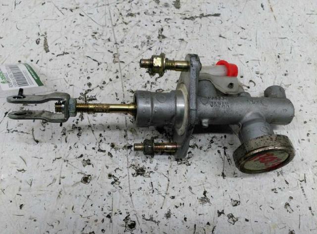 Bomba de embrague Almera II sedán (2000-2006) original desde 53,36 €