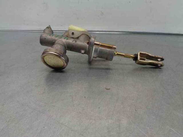 Cilindro maestro de embrague Nissan Primera P12