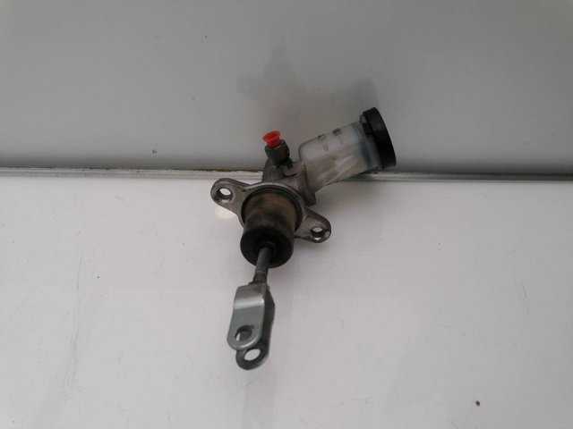 306107F000 NISSAN Cilindro maestro de embrague  comprar en Oviedo