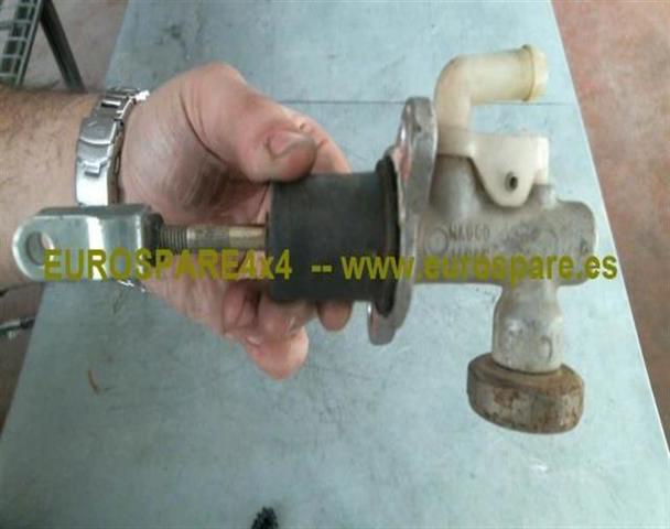 30610EA00A NISSAN Cilindro maestro de embrague comprar Madrid