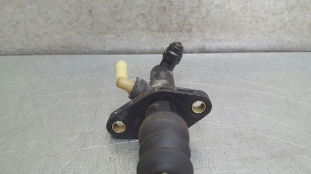 Cilindro maestro de embrague 30611705 MITSUBISHI