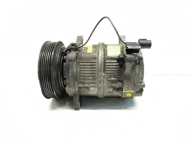 30612618 VOLVO Compresor de aire acondicionado  en stock Gandía
