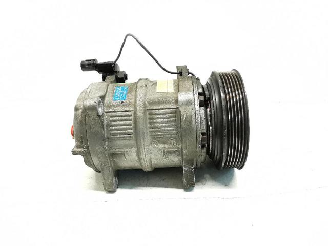30612618 VOLVO Compresor de aire acondicionado  comprar en Jaén