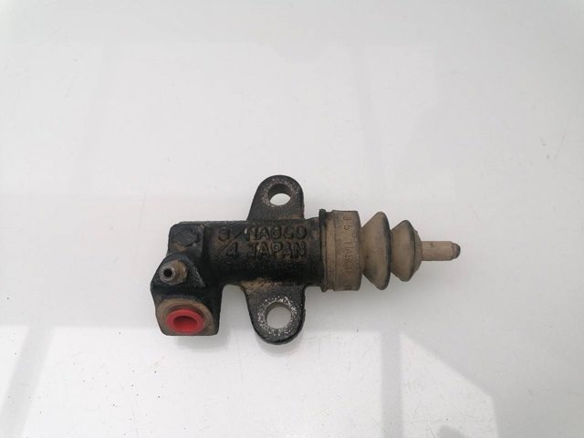 NISSAN 3062048P60 Bombin de embrague  en stock Valencia