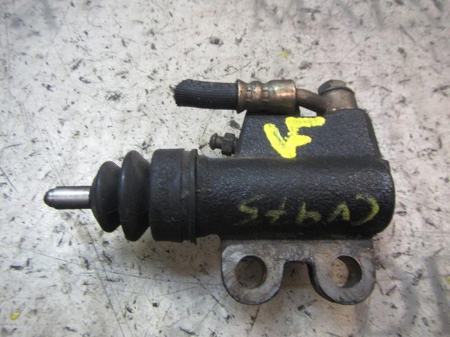 Bombin de embrague 306205M361 NISSAN
