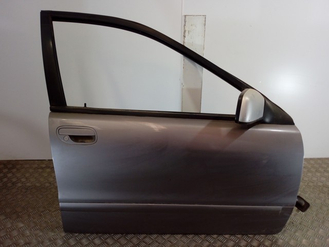 Puerta delantera derecha 30632667 Volvo