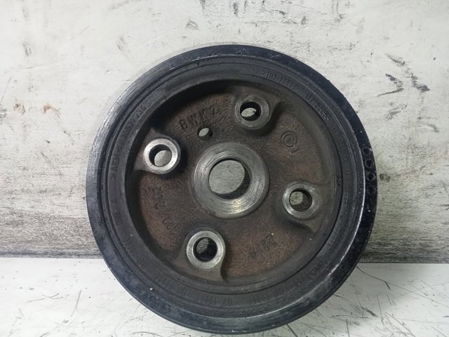 VOLVO 30637335 Polea de cigüeñal  en stock Terrassa