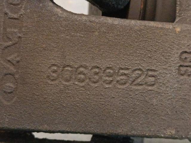 30639525 VOLVO Pinza de freno trasera derecha  comprar en Jaén