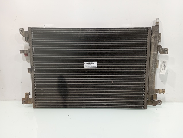 30648953 Condensador de aire acondicionado  comprar en Zaragoza