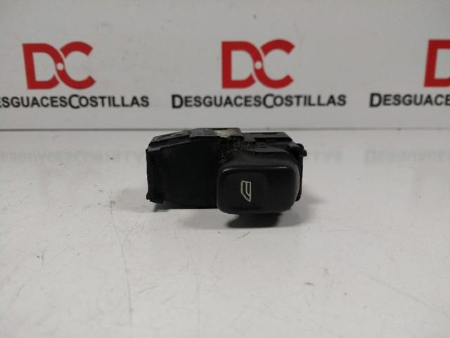 VOLVO 30658696 Botón de encendido del motor del elevalunas trasero  en stock Salamanca