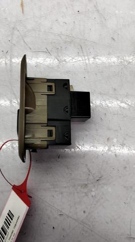 30658696 VOLVO Botón de encendido del motor del elevalunas trasero  en stock Gandía