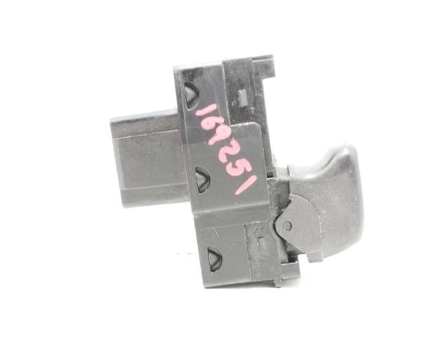 VOLVO 30658696 Botón de encendido del motor del elevalunas trasero  comprar en Ponferrada