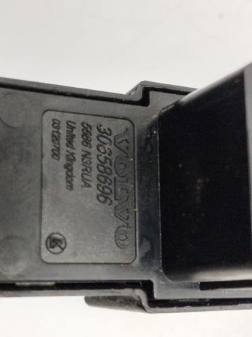 VOLVO 30658696 Botón de encendido del motor del elevalunas trasero  en stock Salamanca