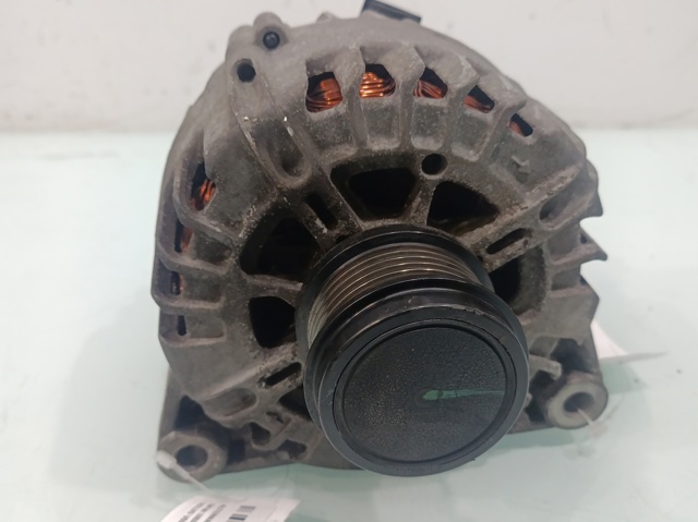VOLVO 30659390 Alternador  comprar en Murcia