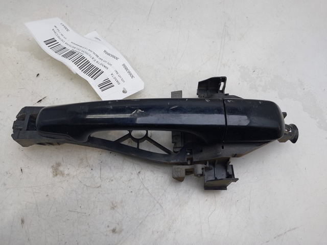30663866 VOLVO Soporte de manija exterior de puerta delantera derecha comprar Madrid