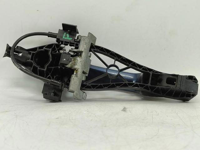 30663866 VOLVO Soporte de manija exterior de puerta delantera derecha  disponible Ourense