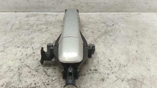 VOLVO 30663866 Soporte de manija exterior de puerta delantera derecha  disponible Valladolid