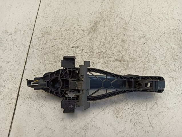 30663866 Soporte de manija exterior de puerta delantera derecha comprar Girona