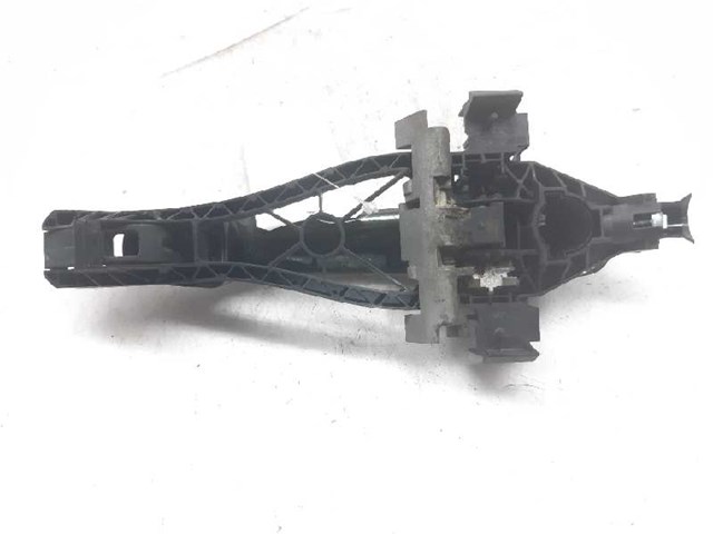 VOLVO 30663866 Soporte de manija exterior de puerta delantera derecha  comprar en Murcia