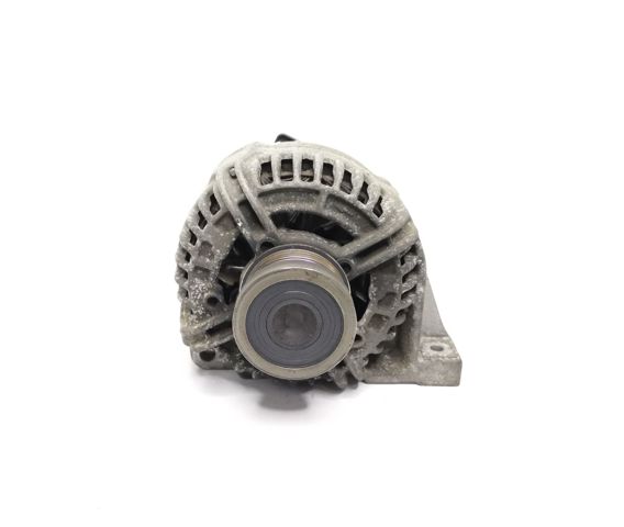 VOLVO 30667787 Alternador  disponible España