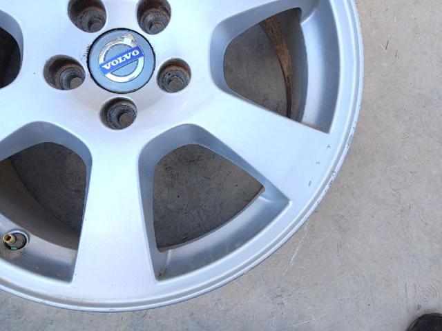 VOLVO 30671480 Llantas  en stock Terrassa