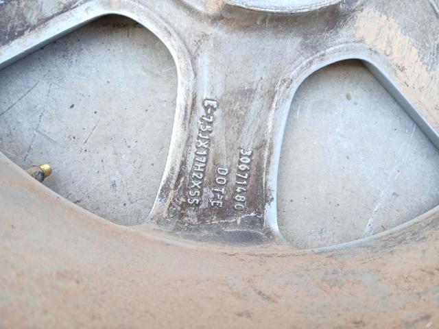 30671480 VOLVO Llantas  en stock Gandía