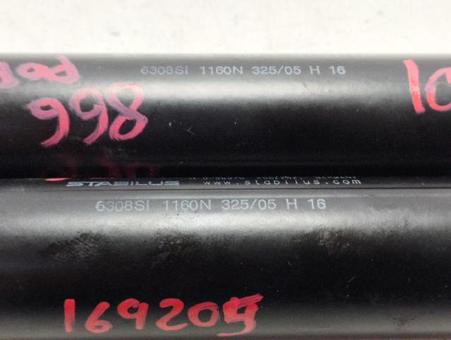 30674494 VOLVO Amortiguador de la tapa del maletero  comprar en Lleida