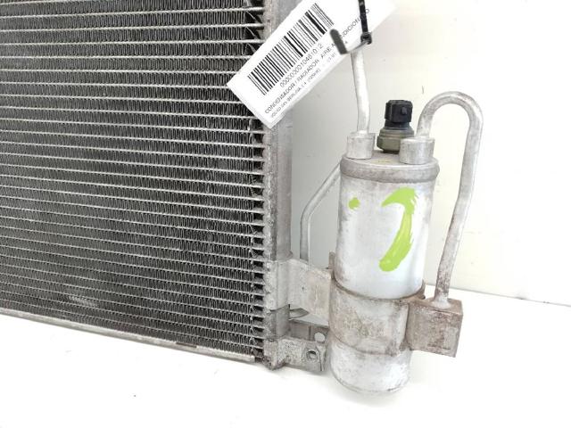 VOLVO 30676602 Condensador aire acondicionado  en stock Valencia