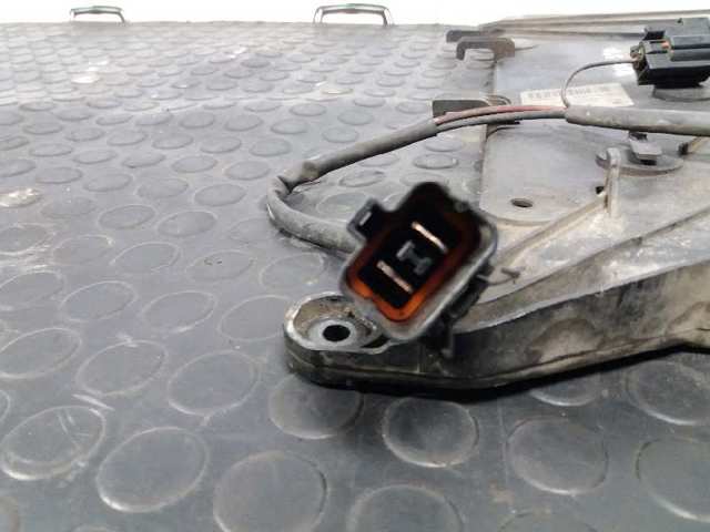 VOLVO 30680547 Difusor del radiador de refrigeración con motor y hélice  comprar en Ponferrada