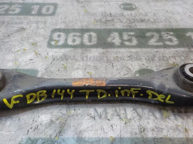 30683067 Brazo transversal de suspensión trasera comprar Girona
