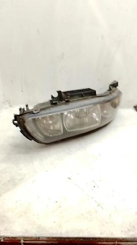 VOLVO 30698825 Faro izquierdo  en stock Salamanca