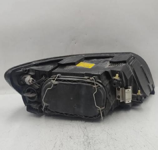 VOLVO 30698885 Faro izquierdo  comprar en Ponferrada