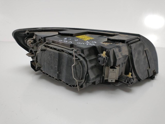 30698885 VOLVO Faro izquierdo  disponible Alicante