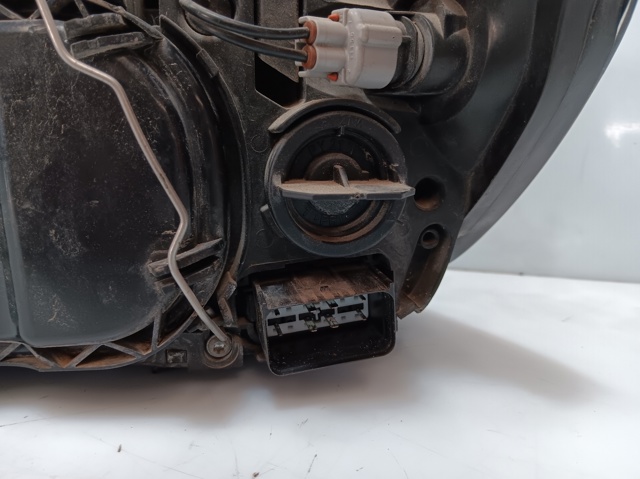 30698886 VOLVO Faro derecho  comprar en Oviedo