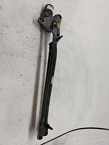 VOLVO 30699344 Trapezio del limpiaparabrisas  disponible Lugo