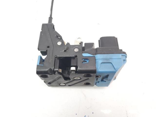 30699748 VOLVO Cerradura de puerta delantera derecha  comprar en Lleida