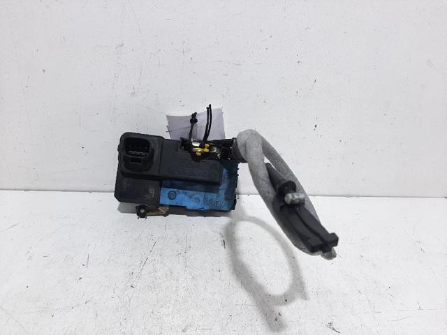 30699748 Cerradura de puerta delantera derecha  disponible Málaga