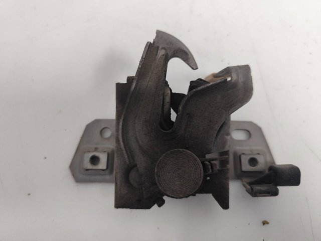 30716530 VOLVO Cerradura de capó comprar Madrid