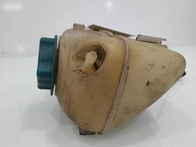 VOLVO 30723929 Vaso de expansión  en stock Valencia