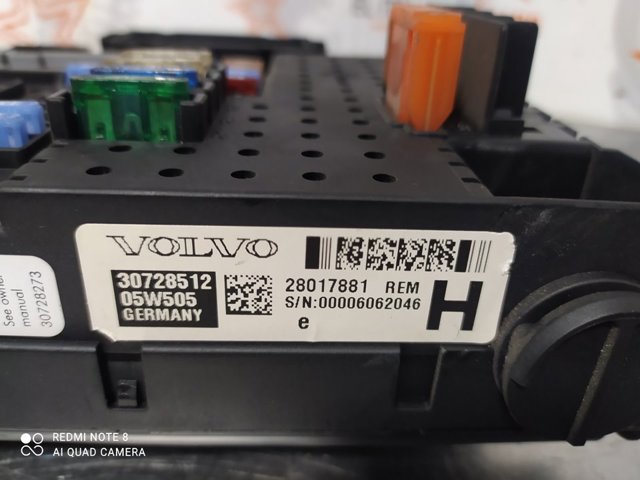 30728512 Caja de fusibles trasera interior  disponible Burgos