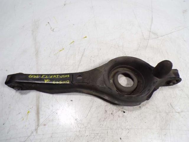 VOLVO 30736922 Brazo inferior trasero izquierdo/derecho  en stock Terrassa