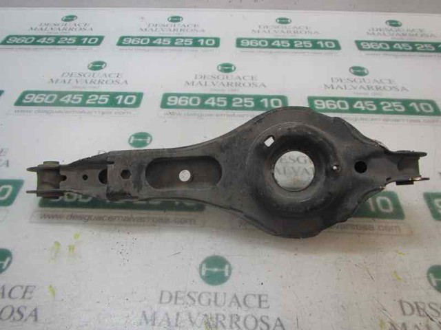 30736922 VOLVO Brazo inferior trasero izquierdo/derecho comprar Madrid